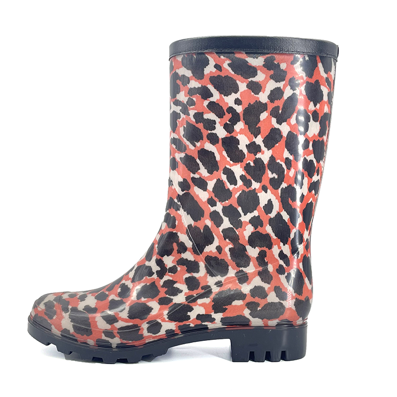 Red Block Pattern Fashion PVC Rain Boots